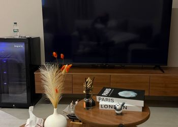 استديو بسرير ماستر وجلسة جانبية 