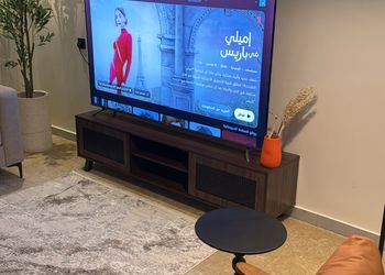 شقة بغرفه نوم وصالة 