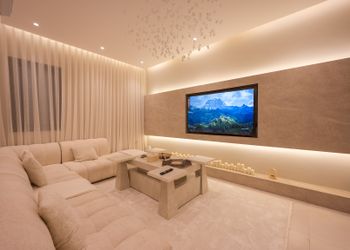 شقة بتصميم أنيق ودخول ذاتي 