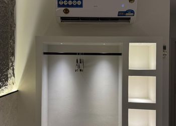 استديو هادئ بدخول ذاتي 