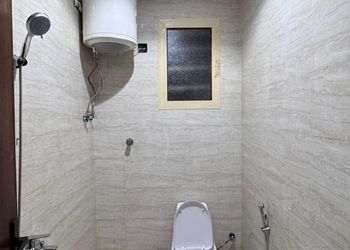 استديو بسرير ماستر ودخول ذاتي