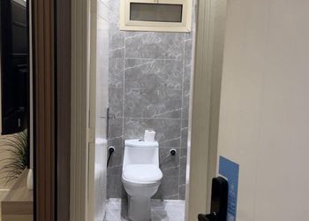 استديو بسرير ماستر وجلسة جانبية 