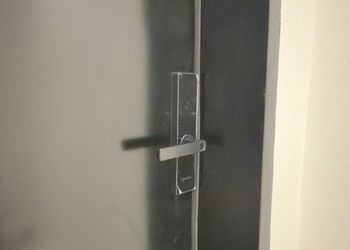 شقة بغرفه نوم وصالة 