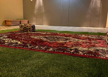 شقة بغرفة معيشة وغرفة نوم 