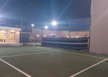 استراحة بملعب كرة قدم