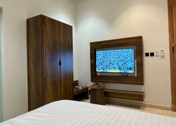 استديو هادئ بسرير ماستر 