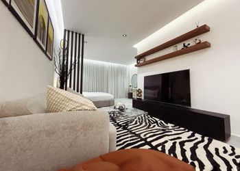 استديو بتصميم هادئ وسرير مريح 