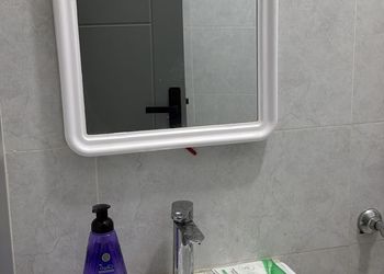 استديو بسرير ماستر وجلسة جانبية 