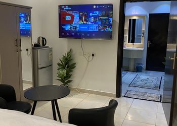 استديو راقي بدخول ذاتي