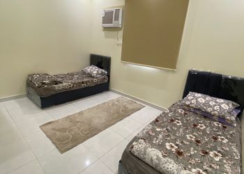 استراحة بركن شواء ومسطح اخضر