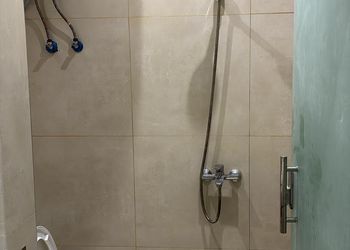 استديو بسرير ماستر ودخول ذاتي