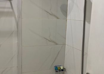 استديو بسرير ماستر وجلسة جانبية