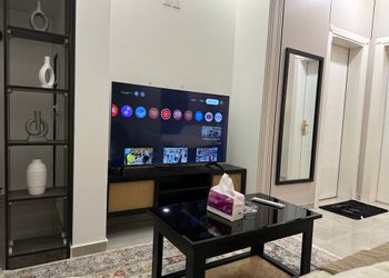 استديو هادئ بدخول ذاتي 