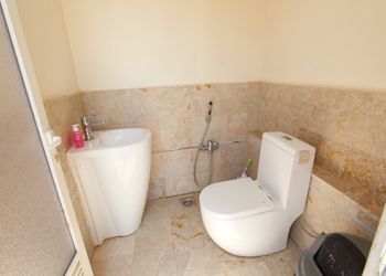 شاليه بجلسه خارجيه والعاب مائية