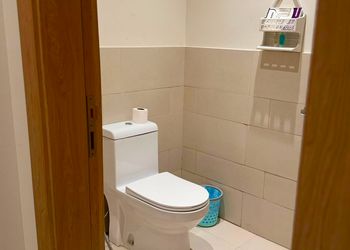 استديو هادئ بسرير ماستر 