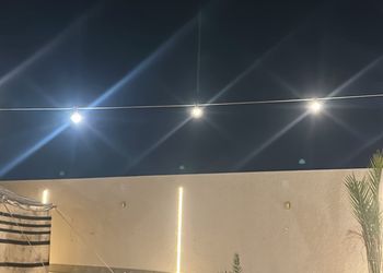 شاليه بمسطح اخضر