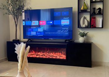 شقة بصالة أنيقة ودخول ذاتي