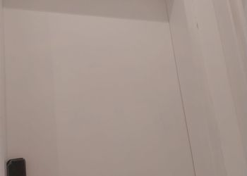 شقة بغرفتين نوم وصالة