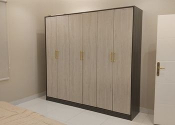 استراحة بمسبح بألعاب مائيه 