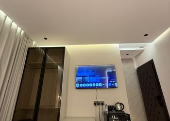 استديو بسرير ماستر وجلسة جانبية 