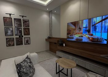 استديو هادئ بسرير ماستر 