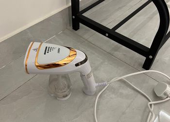 استديو بأثاث مريح وبسيط 