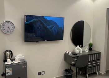 استديو هادئ بسرير ماستر 
