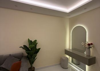 شقة بدخول ذاتي وصالة مريحة 