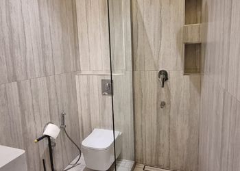 استديو بأثاث مريح وبسيط 