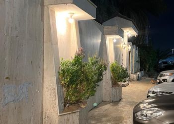 استديو بسرير ماستر ودخول ذاتي