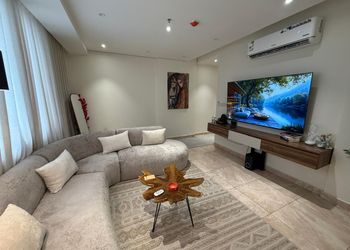 استديو بسرير ماستر وتصميم واسع 