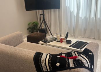 استديو بدخول ذاتي وسرير مريح 