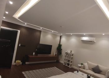 استديو بتصميم أنيق ودخول ذاتي