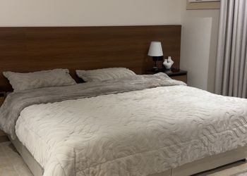 استديو هادئ بسرير ماستر 