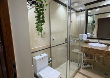 استديو بسرير ماستر وجلسة 