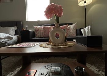 استديو بسرير ماستر وجلسة جانبية 