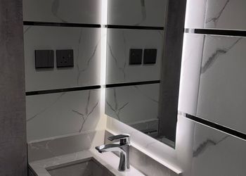 شقة بغرفتين نوم وصالة مريحة 