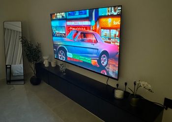 استديو هادئ بدخول ذاتي 