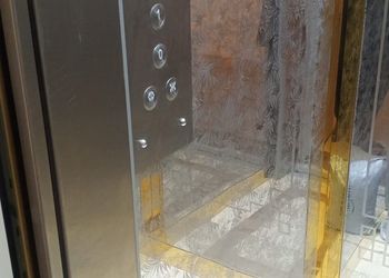 شقة بغرفتين نوم وصالة