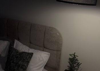 استديو بسرير ماستر