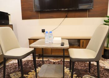 استديو هادئ بسرير ماستر 