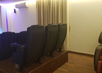 منتجع فندقي بمسطح اخضر