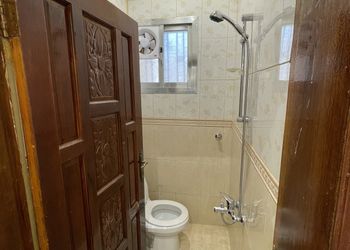 فيلا بصاله واطلاله عالحديقه