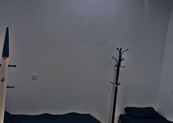 شاليه بمسطح اخضر و مسبح