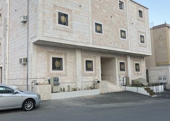 استراحة بجلسة خارجية و مجالس