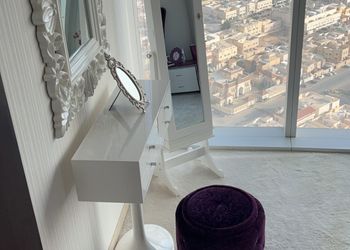 شقة راقية ببرج