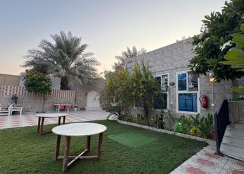 استراحة بمجلس وجلسة خارجيه