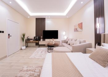 استديو بسرير ماستر ودخول ذاتي