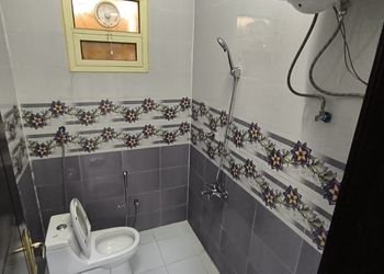 استديو بسرير ماستر 
