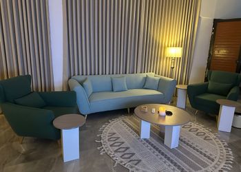 استديو هادئ بسرير ماستر